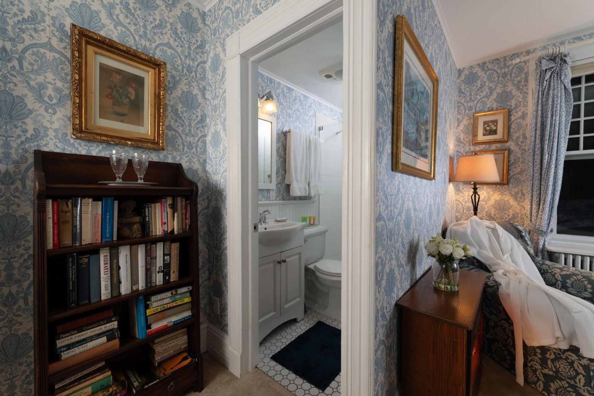 Harbor Knoll Bed And Breakfast Greenport Exterior foto